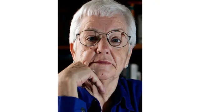 जेन इलिऑट