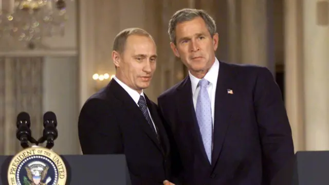 जॉर्ज डब्ल्यू बुश और पुतिन