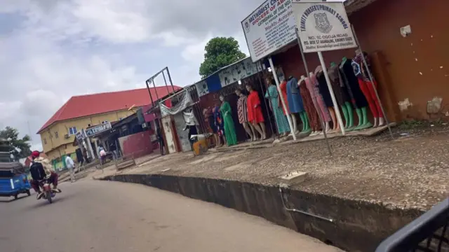 Ụfọdụ ụlọahịa mepere n'Enugwu