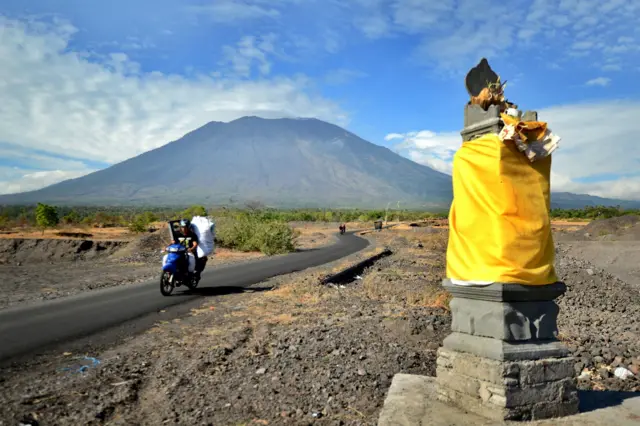 gunung agung