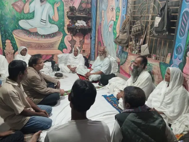 এবার মেলা উপলক্ষে গত কয়েকদিন ধরেই প্রস্তুতি নিচ্ছিলো আয়োজক কর্তৃপক্ষ