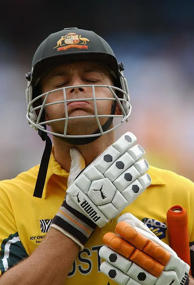 ஆடம் கில்கிறிஸ்ட்