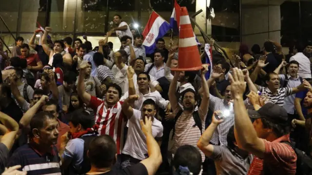 Protestas en el Congreso.