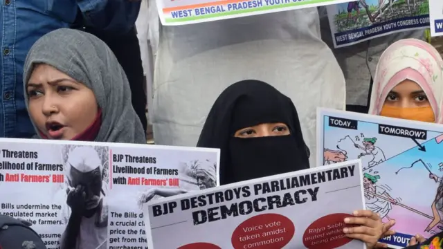 সংখ্যালঘুদের অধিকার নিয়ে আন্দোলন।