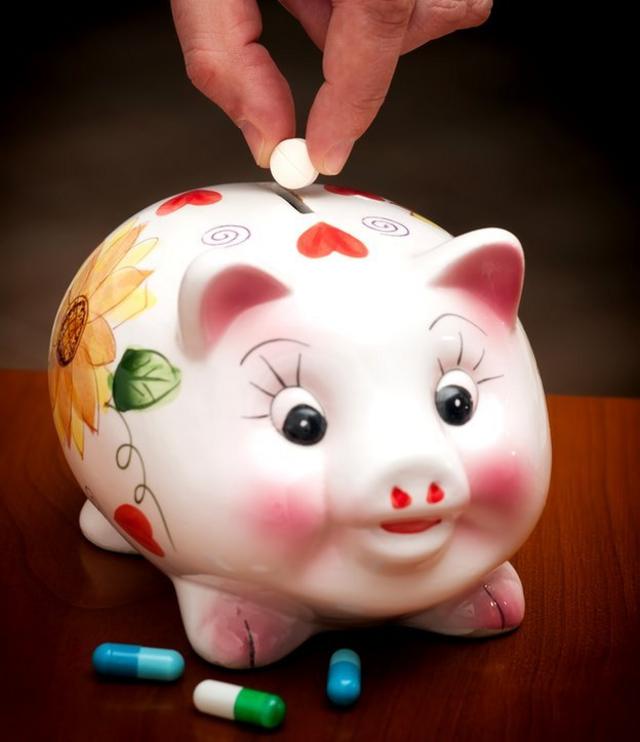 Porquinho com comprimidos