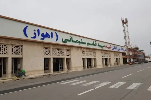 در حال حاضر نام فرودگاه اهواز قاسم سلیمانی است