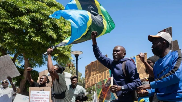 Waandamanaji vijana waliingia mitaani kulaani kile walichokiita ukosefu wa haki katika uchaguzi
