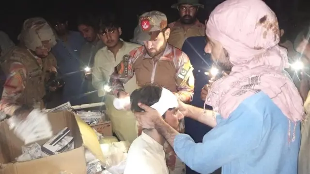 امدادی کارروایاں