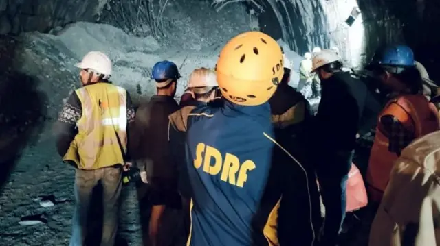 రెస్క్యూ చర్యలు