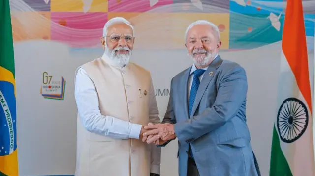 Luiz Inácio Lula da Silva apertando a mãobaba yaga tales slotNarendra Modi durante encontro do G7baba yaga tales slotmaiobaba yaga tales slot2023