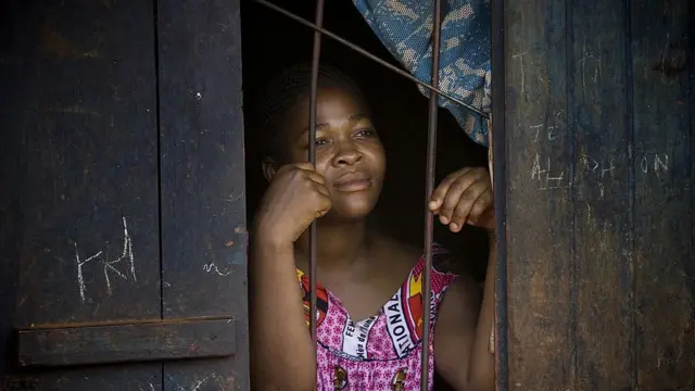 Nwaanyị apịaturu ara