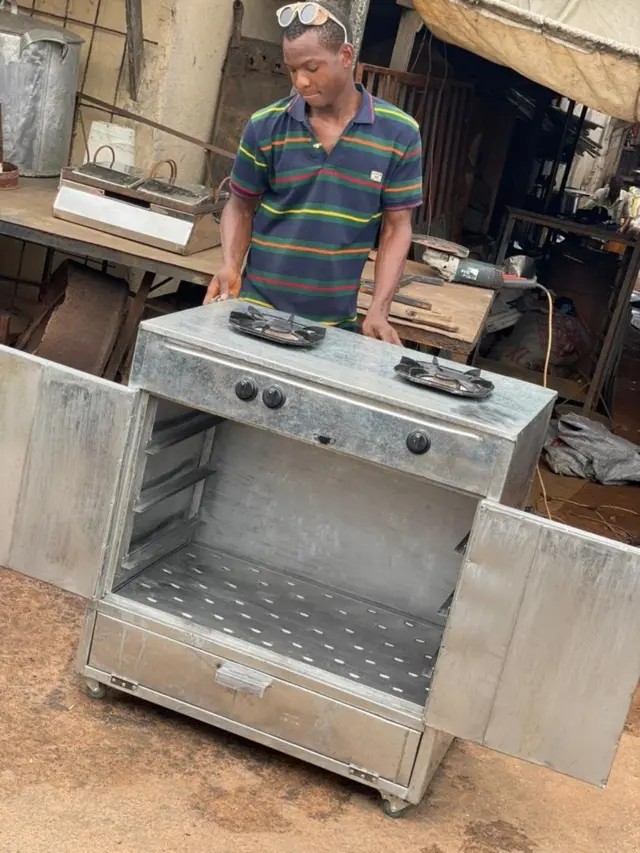 Obumnaeme dey check out one of im work