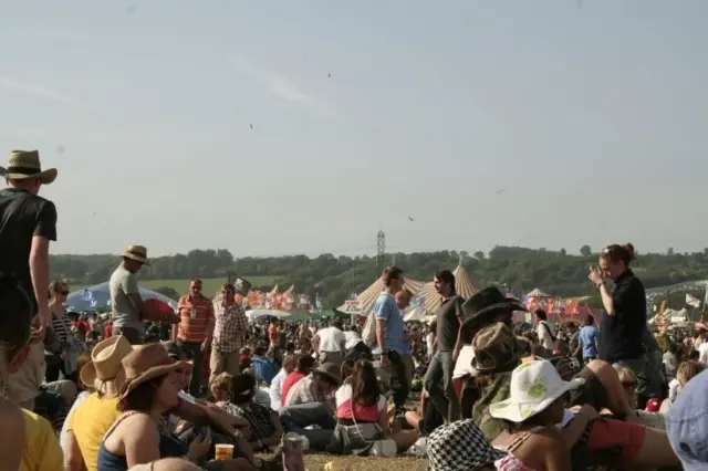 Glastonbury Festivali'ne katılanlar