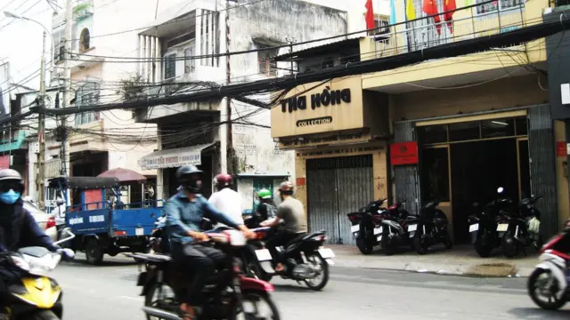 Nghi phạm dùng dao tấn công, gây thương vong.