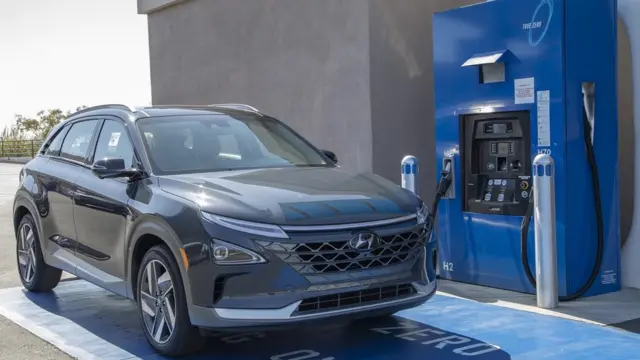 هیوندای خود را برای عرضه یک مدل هیدروژنی به بازار آمده می‌کند