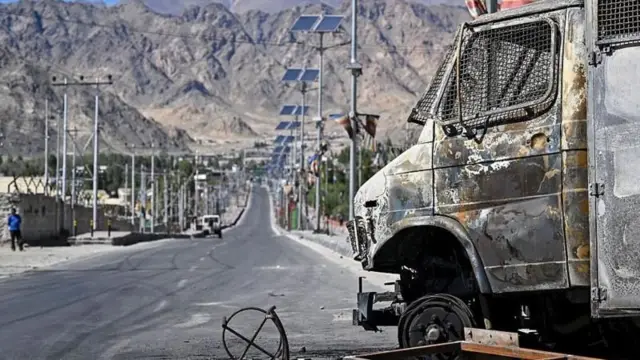 లేహ్ హింసాత్మక ప్రదర్శనలు 