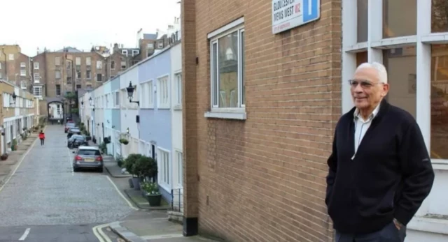 የአዝሀር ወንድ አያት