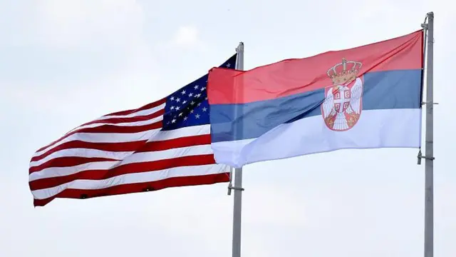 заставе САД и Србије