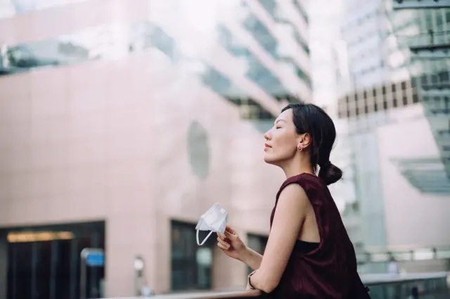 கொரோனா வைரஸ் தோன்றியது எங்கே?