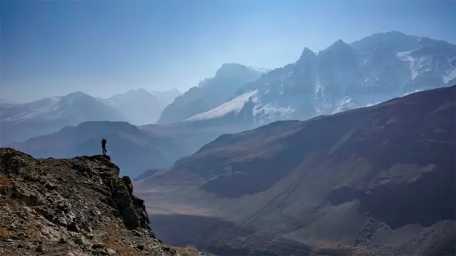 Dikelilingi Pegunungan Himalaya, Ladakh adalah salah satu wilayah dengan populasi paling jarang di India.