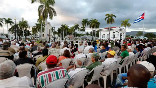 Vista de la ceremonia llevada a cabo en el cementerio de Santa Ifigenia, en la ciudad de Santiago de Cuba.