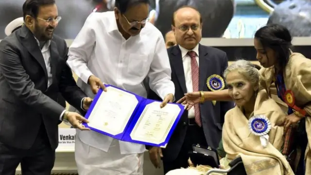 સુરેખા સીકરી