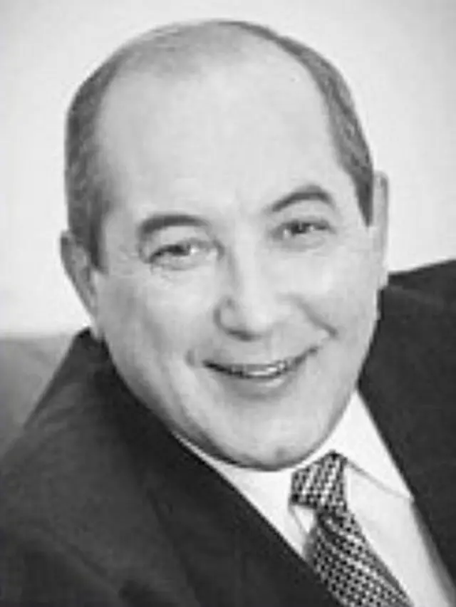 Зиновий Кулик