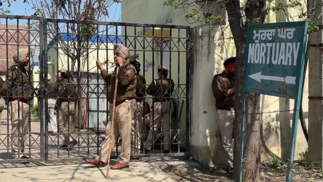 ਮੁਰਦਾ ਘਰ