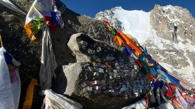 डोल्मा ला पास