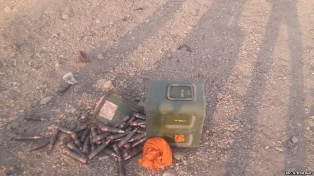 स्फोटकं