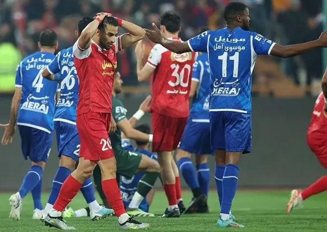 بازی پرسپولیس و استقلال