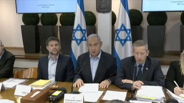 أعد المركز الحكومي الإسرائيلي للمراقبة المدنية، منذ بداية العام خطة تهدف لاستبدال العمال الفلسطينيين بعمال أجانب