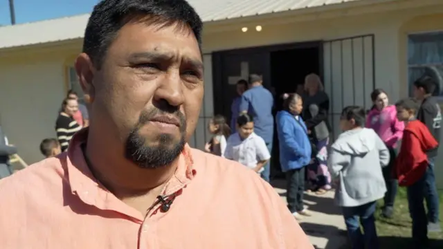 Abanyagihugu benshi nka Homero Rosales baja gukorera hanze