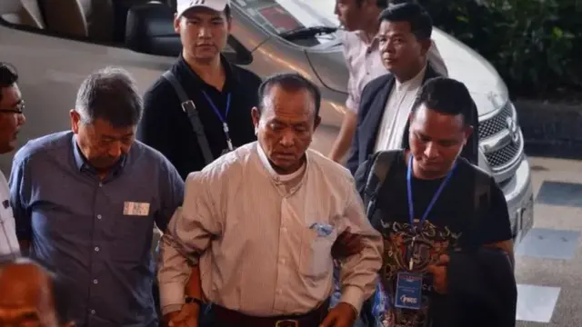 ၂၁ ရာစု ပင်လုံမှာ နေပြည်တော်ရောက်လာတဲ့ ဦးပေါက်ယူရိနဲ့ ဝ ခေါင်းဆောင်များ