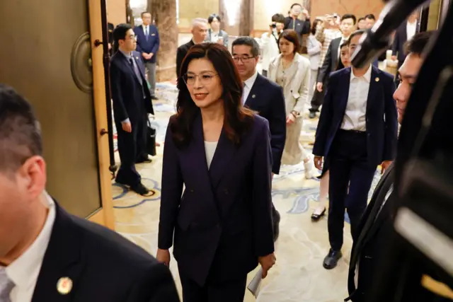 与习近平见面后,郑丽文4月10日下午在北京举行记者会