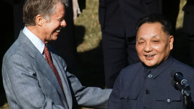 O presidente Jimmy Carter com o líder chinês Deng Xiaopingjogo mais lucrativo da blaze1979