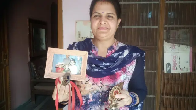 ਮਨੂ ਦੀ ਮਾਂ ਸੁਮੇਧਾ ਭਾਕਰ