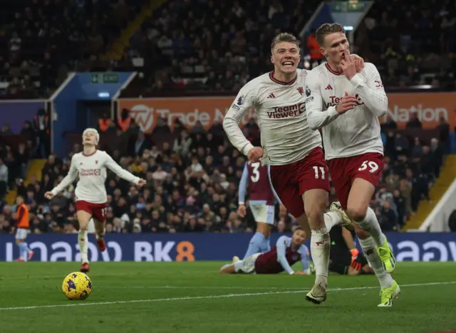 اسکات مک تومینای، بازیکن منچستر یونایتد