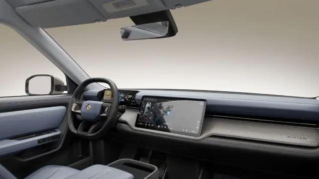 اتاق ریویان R2 ساده و لوکس است