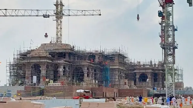 મંદિર નિર્માણ