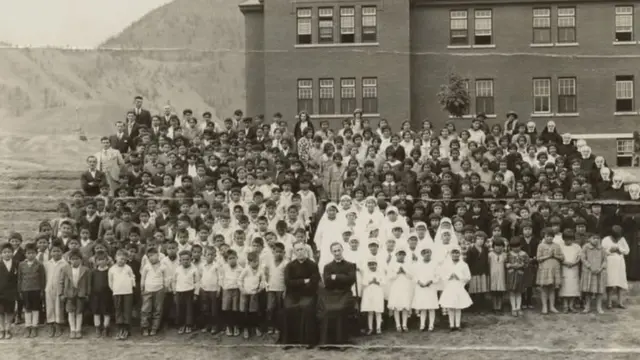 مدرسة داخلية في كندا