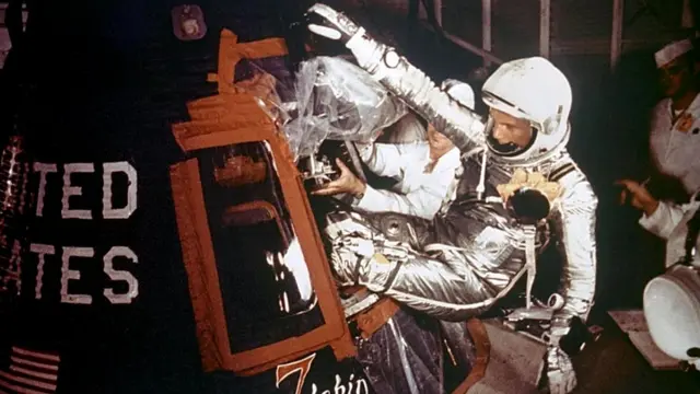 Еще до своего полета участники отряда "Меркурий-7" стали настоящими знаменитостями