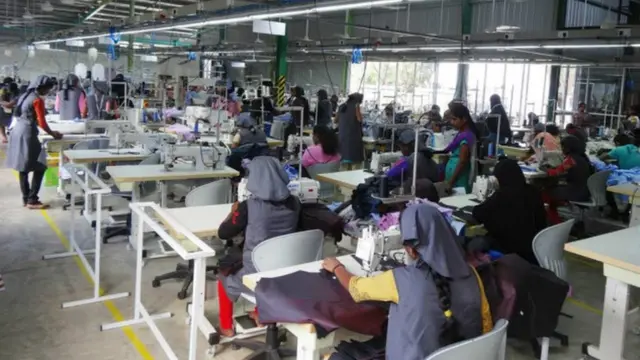 පාර්ලිමේන්තුව හමුවේ තැබූ ආණ්ඩුවේ ඉදිරි ආර්ථික දැක්ම