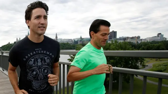 Peña Nieto y Trudeau trotando