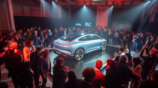 قیمت پایه شاسی‌بلند آئرا بین ۱۶۰ تا ۱۸۰ هزار دلار اعلام شده است