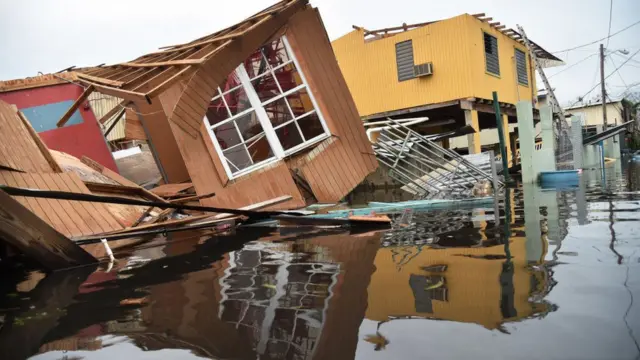 Destrozos por el paso del huracán María por Puerto Rico.