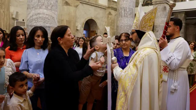 အီရတ်နိုင်ငံ Grand Immaculate ဘုရားကျောင်းမှာ ပြုလုပ်တဲ့ အီစတာနေ့ ဝတ်ပြုဆုတောင်းပွဲ 