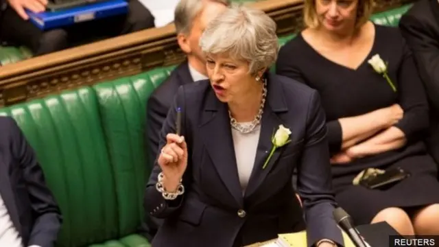 Bà Theresa May