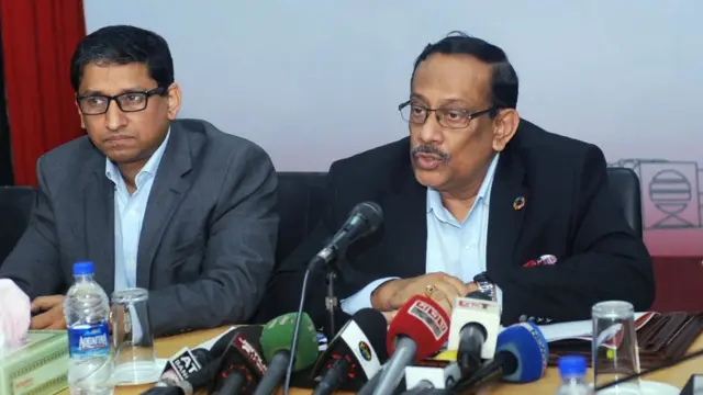 এক সংবাদ ব্রিফিংএ পররাষ্ট্রসচিব শহীদুল হক