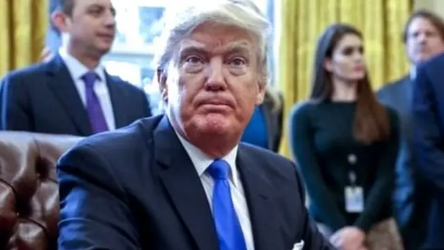 डोनल्ड ट्रंप